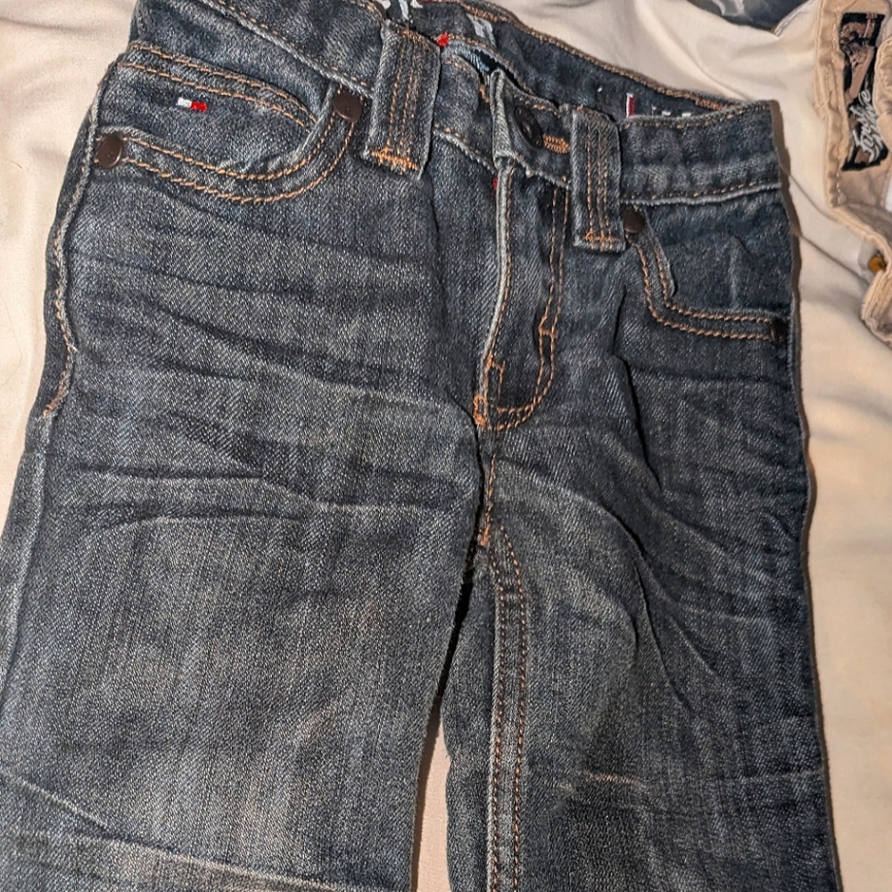 Hilfiger jeans 2t